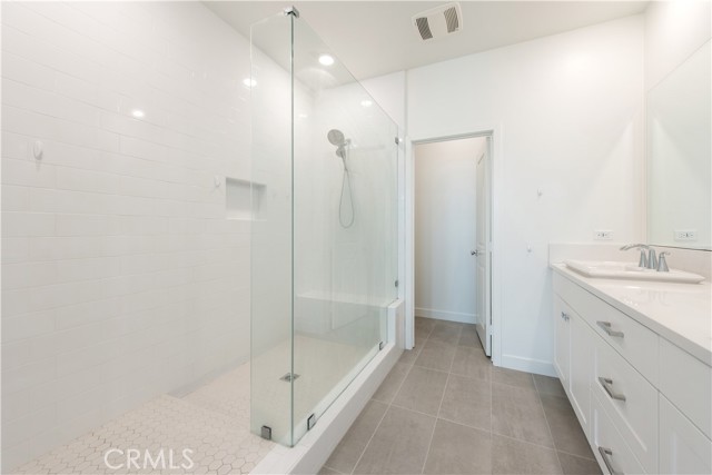 Detail Gallery Image 22 of 42 For 371 Bellver, Lake Forest,  CA 92630 - 3 Beds | 3/1 Baths