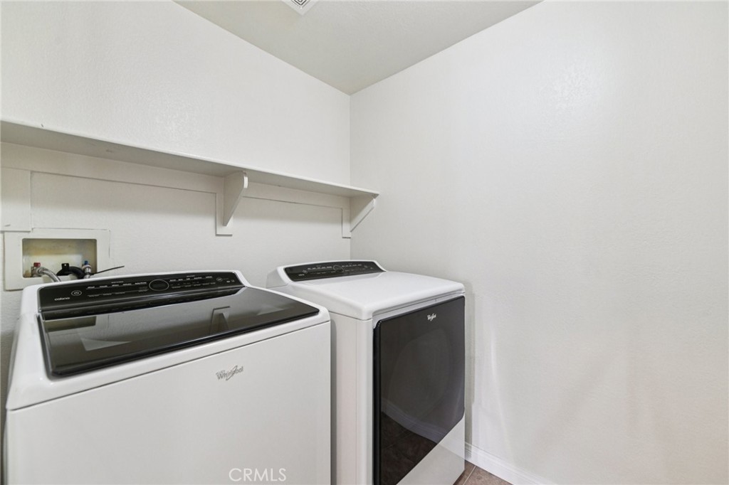 MLS #OC25182457 img 30