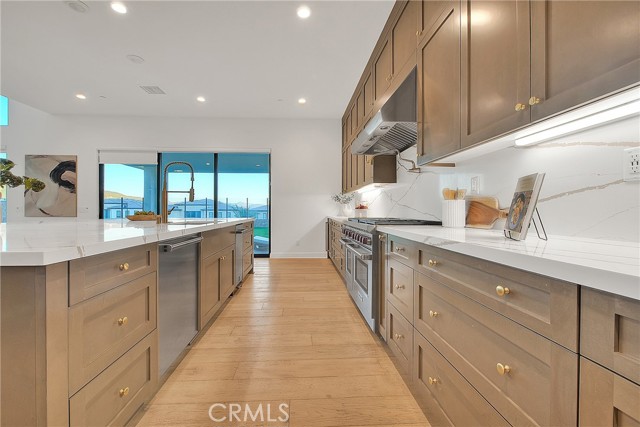 Detail Gallery Image 26 of 68 For 20164 Galway Ln, Porter Ranch,  CA 91326 - 5 Beds | 5/1 Baths