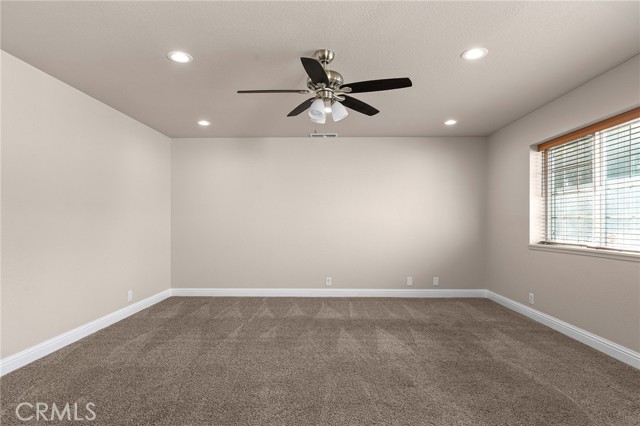 Detail Gallery Image 7 of 61 For 18 Jasper Dr, Chico,  CA 95928 - 5 Beds | 3 Baths