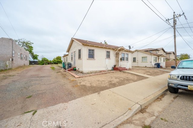 4589 12th Street, Guadalupe CA: https://media.crmls.org/medias/204c8246-2a24-4172-8cee-d5bf1309703d.jpg
