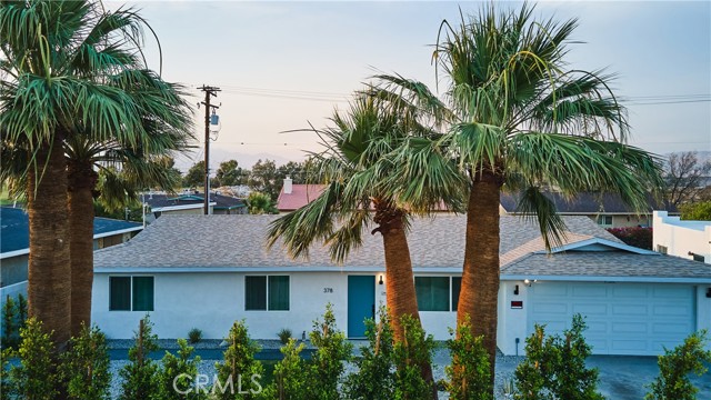 Detail Gallery Image 2 of 49 For 378 W Sunview Ave, Palm Springs,  CA 92262 - 4 Beds | 2 Baths