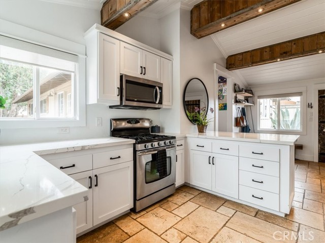 485 Oconnor Way, San Luis Obispo CA: https://media.crmls.org/medias/204d9506-aeb6-4e52-a4b4-1c310dd4c84e.jpg
