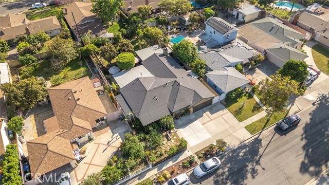Detail Gallery Image 37 of 38 For 5026 W Roberts, Santa Ana,  CA 92704 - 4 Beds | 2 Baths