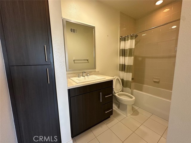 Detail Gallery Image 15 of 19 For 248 Rockefeller, Irvine,  CA 92612 - 3 Beds | 3/1 Baths