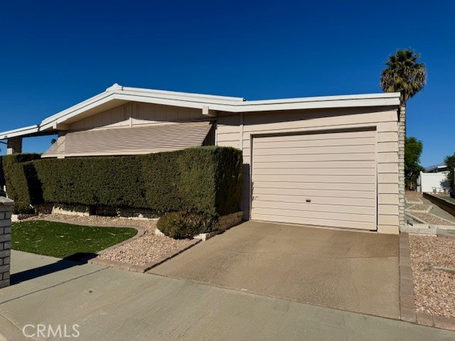 Detail Gallery Image 5 of 41 For 836 San Marcos Dr, Hemet,  CA 92543 - 3 Beds | 2 Baths