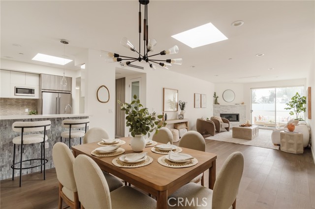 Detail Gallery Image 10 of 27 For 12045 Guerin St Ph4,  Studio City,  CA 91604 - 3 Beds | 3 Baths