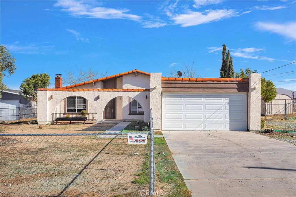 11811 Peach Avenue