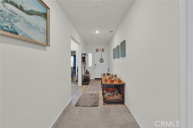 Detail Gallery Image 6 of 27 For 15389 Diamond, Victorville,  CA 92394 - 3 Beds | 2 Baths