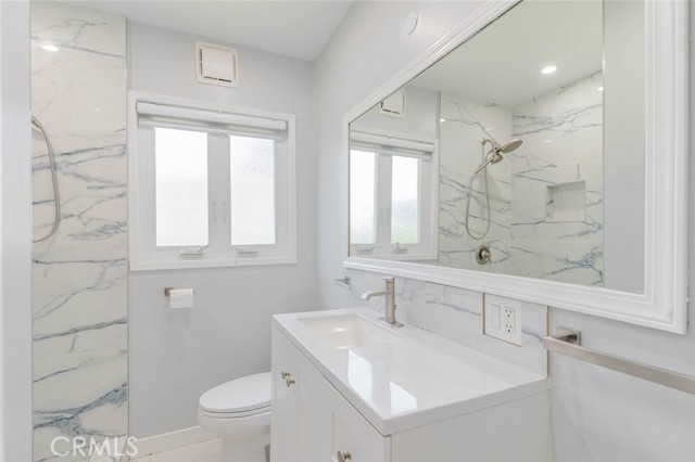 Detail Gallery Image 12 of 26 For 10777 Mountair Ave, Tujunga,  CA 91042 - 2 Beds | 1 Baths