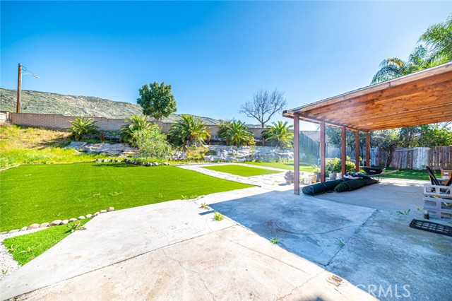 Detail Gallery Image 19 of 22 For 22936 Brookhollow, Moreno Valley,  CA 92557 - 4 Beds | 2/1 Baths