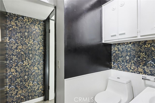 Detail Gallery Image 16 of 41 For 532 Sunset, Crestline,  CA 92325 - 3 Beds | 1/1 Baths