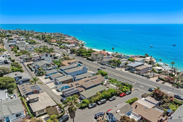 Detail Gallery Image 38 of 41 For 32002 Coast Hwy, Laguna Beach,  CA 92651 - 3 Beds | 3/1 Baths