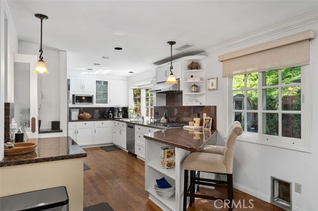 Detail Gallery Image 18 of 50 For 2790 Woodwardia Dr, Los Angeles,  CA 90077 - 5 Beds | 4 Baths