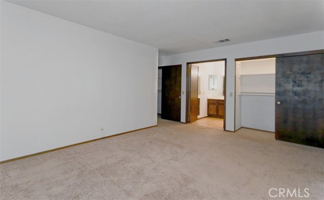 Detail Gallery Image 36 of 45 For 15490 Mondamon, Apple Valley,  CA 92307 - 4 Beds | 2 Baths