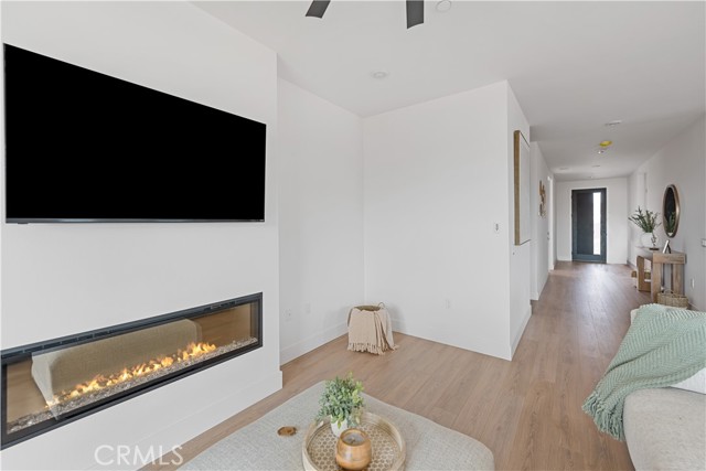 Detail Gallery Image 7 of 17 For 19187 Cottonwood Dr, Desert Hot Springs,  CA 92241 - 3 Beds | 2/1 Baths