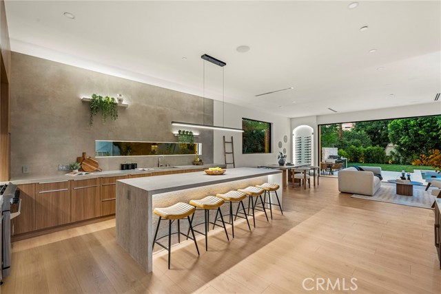 17827 Miranda Street, Encino CA: https://media.crmls.org/medias/20558c7f-d03f-4daf-89c0-dbf42a1f08c2.jpg