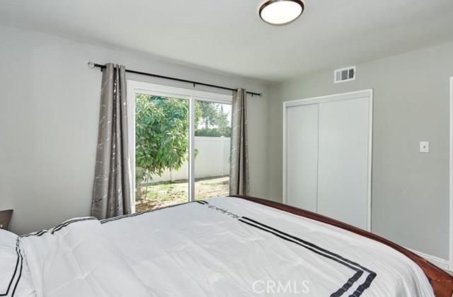 Detail Gallery Image 15 of 18 For 1734 E Hawthorne St, Ontario,  CA 91764 - 4 Beds | 2 Baths