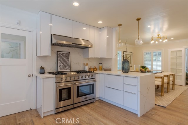 2245 E California Boulevard, San Marino CA: https://media.crmls.org/medias/205663bb-01d1-4852-a7a9-2652bfadb76f.jpg