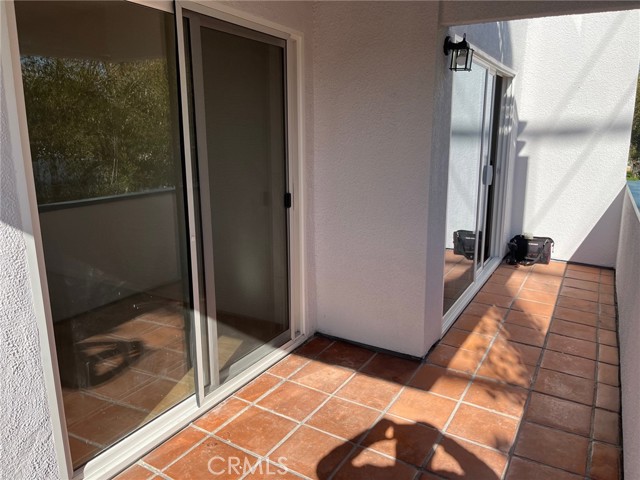14610 Erwin Street, Van Nuys CA: https://media.crmls.org/medias/2057ce42-4d67-49c7-99f0-bc8dd48fa26d.jpg