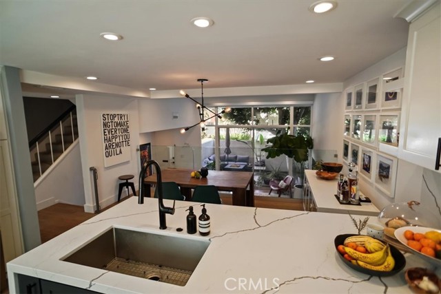 Image 6 of 27 For 4426 Kling Street