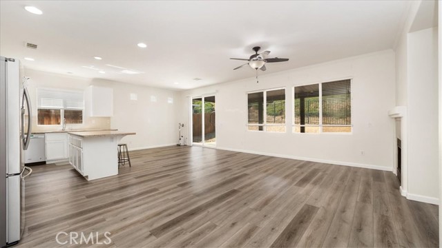 32059 Poppy Way, Lake Elsinore CA: https://media.crmls.org/medias/20583b08-9619-4db7-ab69-ebb3cd357874.jpg