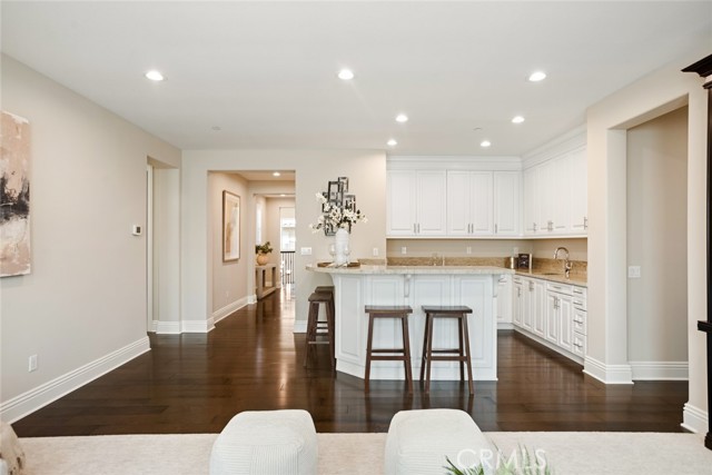 Image 31 of 75 For 2282 Rosecrans Court
