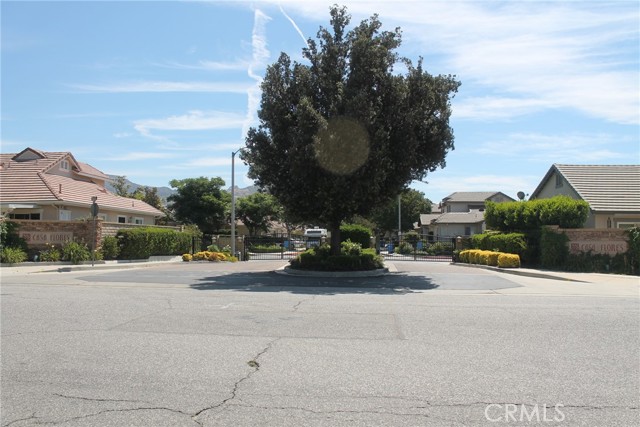 2067 Tulip Ave. photo 5