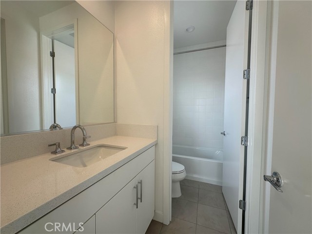 75138 Aldrich, Palm Desert CA: https://media.crmls.org/medias/2058816b-69b0-41bf-becd-fd6bb1484d3f.jpg