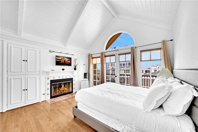 Detail Gallery Image 30 of 44 For 2711 Seaview Ave, Corona Del Mar,  CA 92625 - 2 Beds | 2 Baths