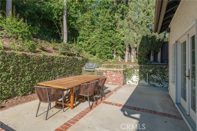 Detail Gallery Image 42 of 51 For 5501 Fairgrange Dr, Agoura Hills,  CA 91301 - 6 Beds | 3 Baths