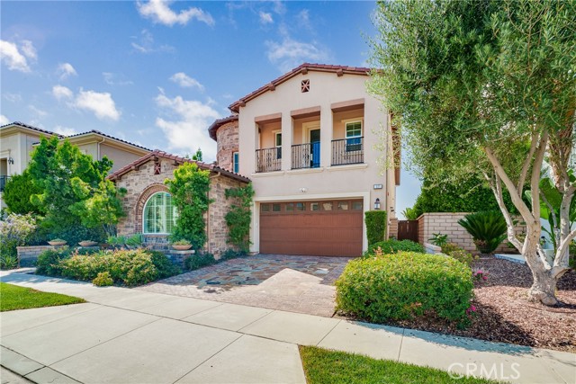 17 Calliope, Lake Forest CA: https://media.crmls.org/medias/205957c6-0683-4115-b6f1-9ce55c89b7d4.jpg