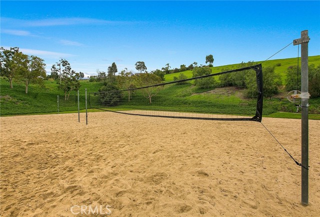 24092 Lapwing Lane, Laguna Niguel CA: https://media.crmls.org/medias/2059ad0f-4e63-4b01-a34d-5f809fc0f5b7.jpg
