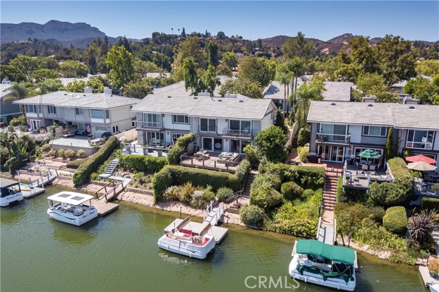 2219 Westshore Lane, Westlake Village CA: https://media.crmls.org/medias/205b41c3-dd45-4954-b4c1-e2b8027568a2.jpg