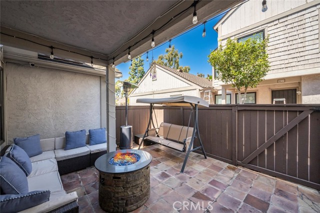 Detail Gallery Image 4 of 68 For 9061 Cobblestone Lane, Cypress,  CA 90630 - 3 Beds | 2/1 Baths