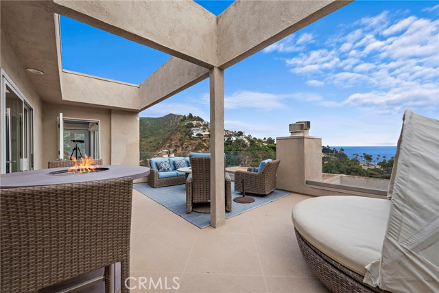 Detail Gallery Image 8 of 51 For 21732 Wesley Dr #6,  Laguna Beach,  CA 92651 - 2 Beds | 2 Baths