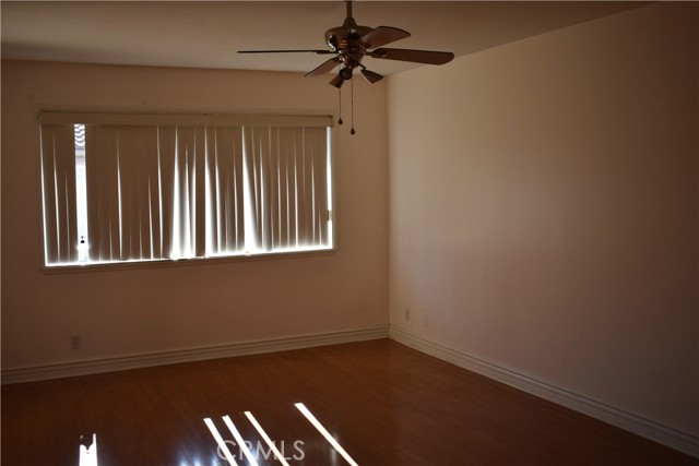 Detail Gallery Image 8 of 13 For 939 W Pine St #E,  Upland,  CA 91786 - 2 Beds | 2 Baths