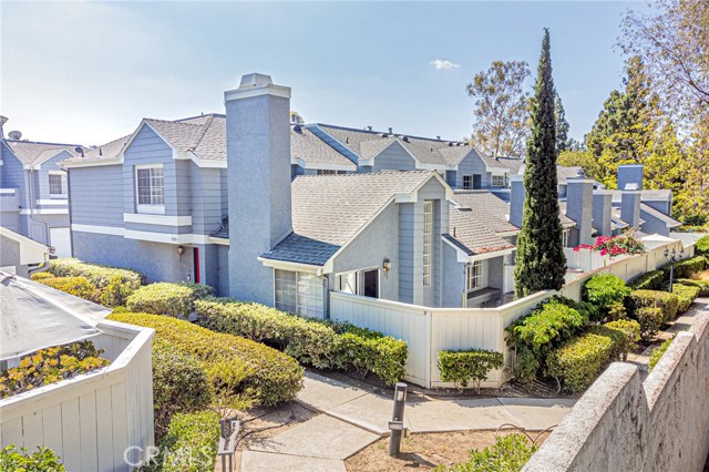 Detail Gallery Image 1 of 1 For 5730 Canterbury Dr, Culver City,  CA 90230 - 2 Beds | 3 Baths