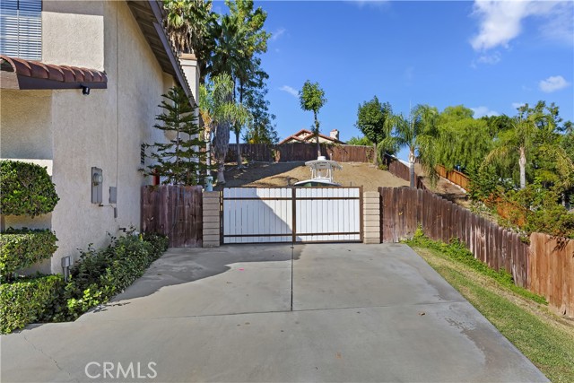 Image 2 for 6295 Barranca Dr, Riverside, CA 92506