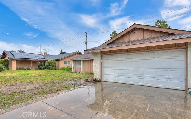 Image 2 for 8815 Frankfort St, Fontana, CA 92335