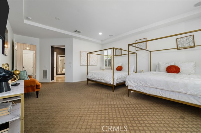 43875 Spiaggia Place, Indio CA: https://media.crmls.org/medias/205f5b51-b6ec-40fd-858a-e97625b5c946.jpg