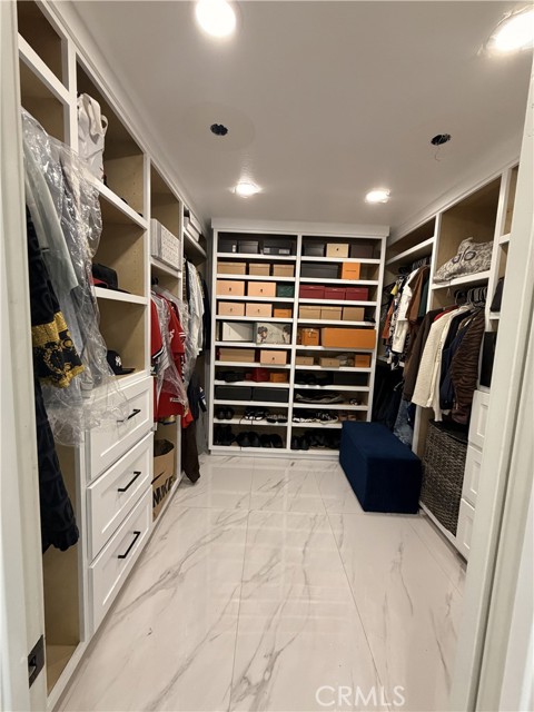 Detail Gallery Image 39 of 46 For 12460 Black Horse St, Corona,  CA 91752 - 5 Beds | 3 Baths