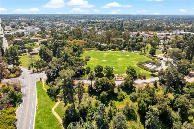 Detail Gallery Image 4 of 20 For 1360 Shadow Lane, Fullerton,  CA 92831 - 2 Beds | 2 Baths