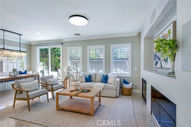 Detail Gallery Image 10 of 55 For 1012 Doria, Anaheim,  CA 92801 - 5 Beds | 3 Baths