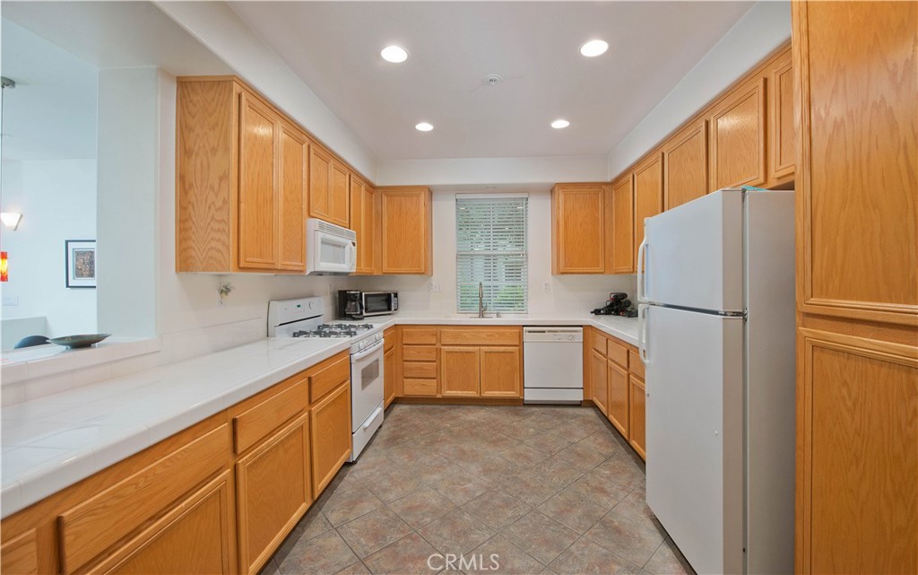 MLS #SR25219013 image #1