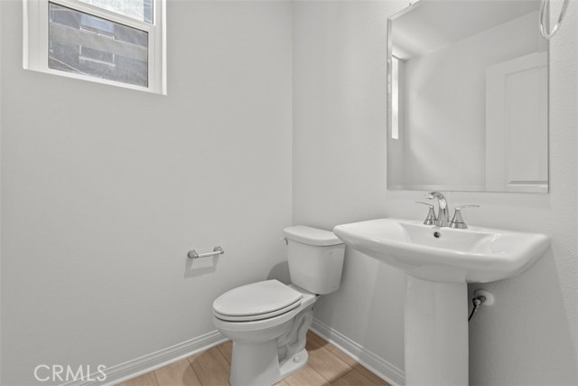 5868 Linden Ave Avenue, Long Beach CA: https://media.crmls.org/medias/2061bc2d-4bce-48a0-a4d5-8a25396a85ad.jpg