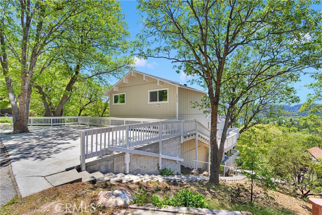 Detail Gallery Image 51 of 61 For 28720 Zion Dr, Lake Arrowhead,  CA 92352 - 4 Beds | 3 Baths