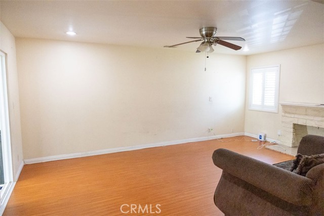 Detail Gallery Image 7 of 20 For 1522 S Dallas Dr, Anaheim,  CA 92804 - 3 Beds | 2 Baths