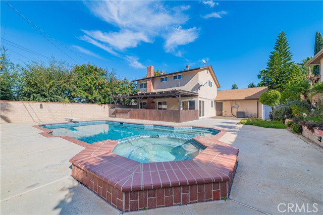 Detail Gallery Image 5 of 31 For 423 Canoe Cove, Diamond Bar,  CA 91765 - 4 Beds | 2/1 Baths