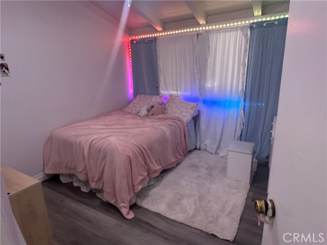 Detail Gallery Image 15 of 44 For 9943 Cedardale Dr, Santa Fe Springs,  CA 90670 - 6 Beds | 3 Baths